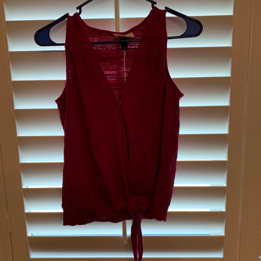 Tank Top - Picture 3 of 4